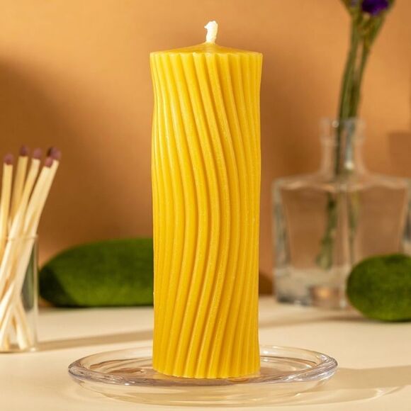 NIB New Hive Joy 100% Organic Honey Beeswax Twisted Pillar Candle Natural Clean - Picture 2 of 12